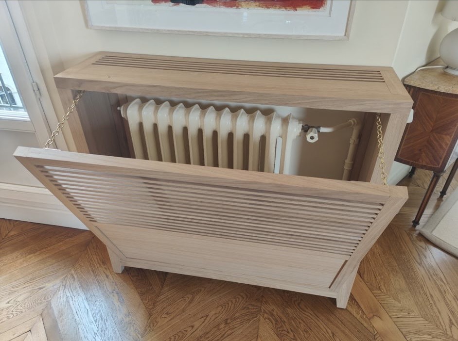 Cache-radiateur ouvert